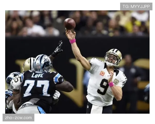 包装工外接手维克斯94码两达阵 四档关键接球锁定胜局表现惊艳